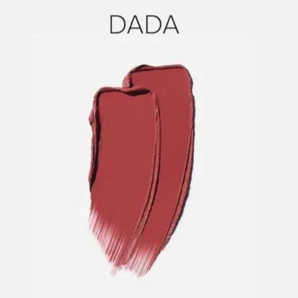 Saie Lip Blur Matte Cream Lipstick Shade Dada New
